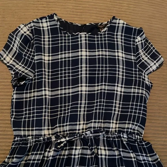 Forever 21 navy blue and white plaid dress, size 13/14. - Picture 3 of 6